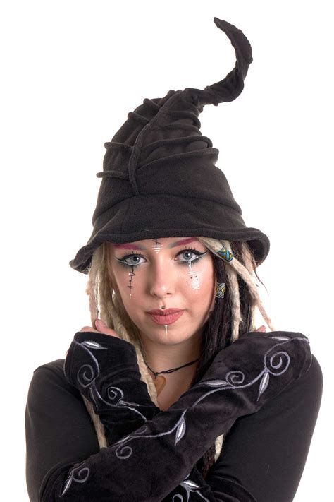 Bendable witch hat